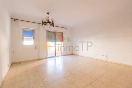 iTP-0227 Piso luminoso con 4 habitaciones y 2 baños