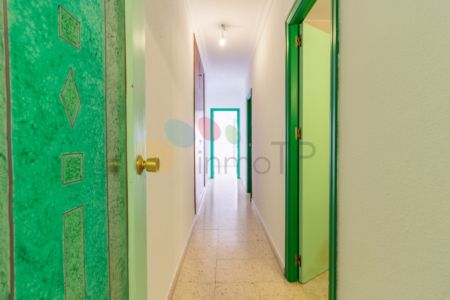 iTP-0227 Piso luminoso con 4 habitaciones y 2 baños