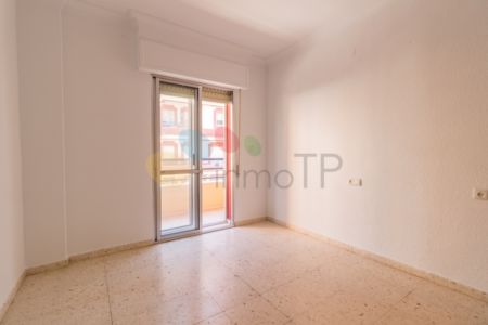 iTP-0227 Piso luminoso con 4 habitaciones y 2 baños